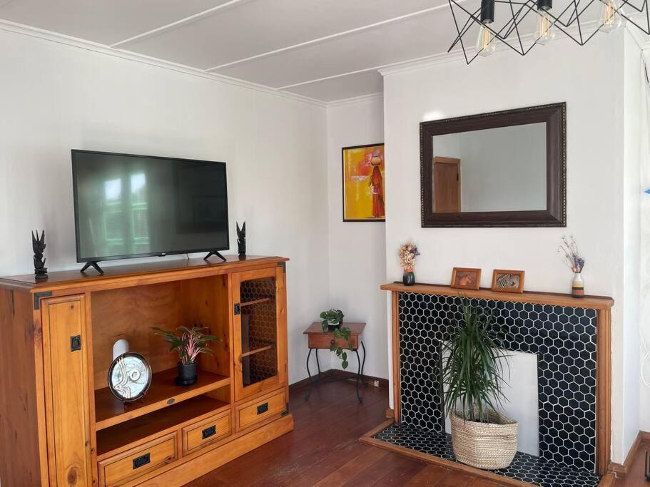 Villa Watts, A Cosy Escape à Hamilton Extérieur photo